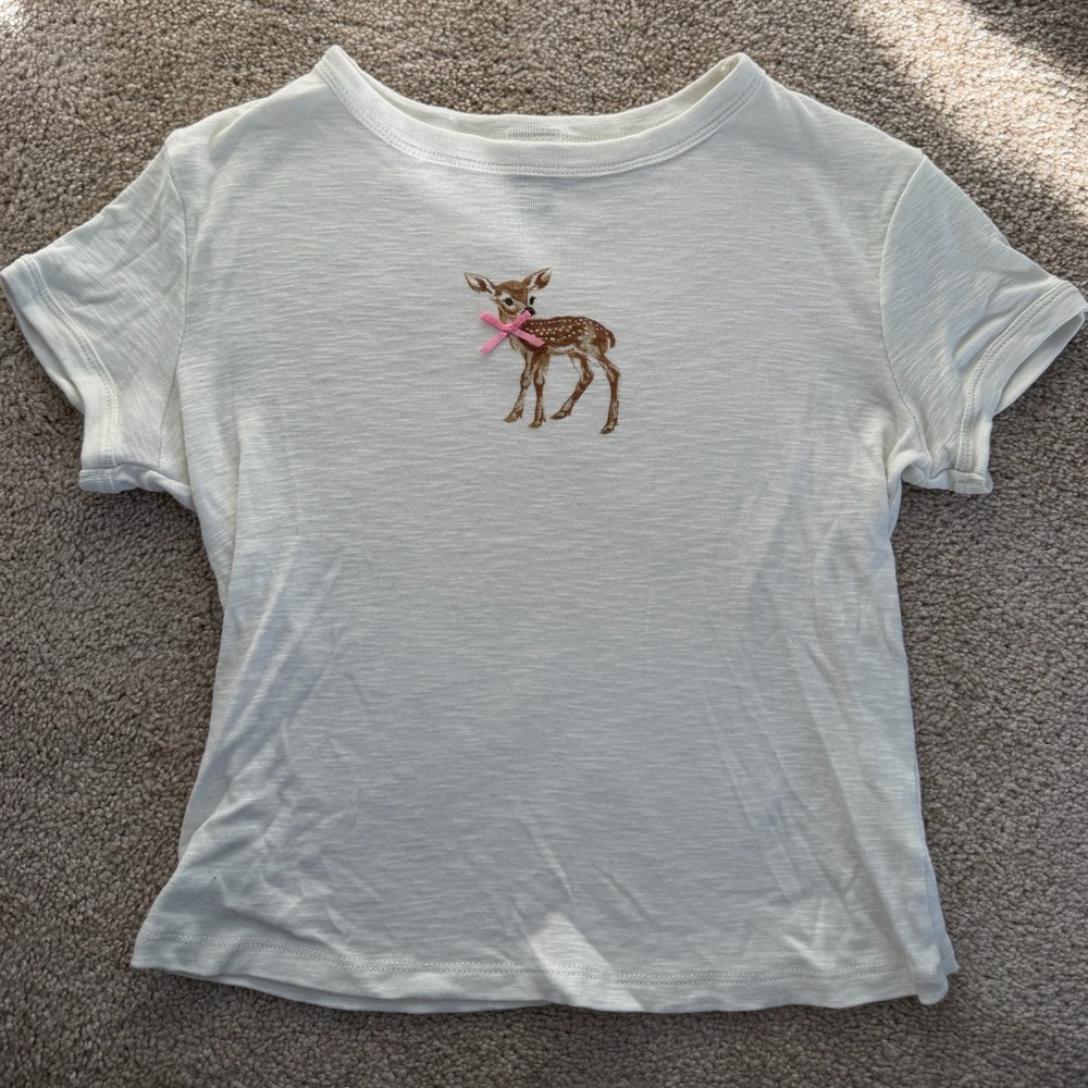 Deer Shirt 🎀 🦌 - Picture 2 of 5